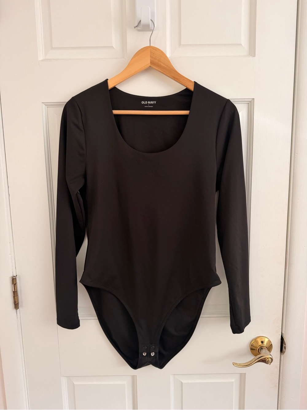 Old Navy Black Long Sleeve Bodysuit with Scoop Neck